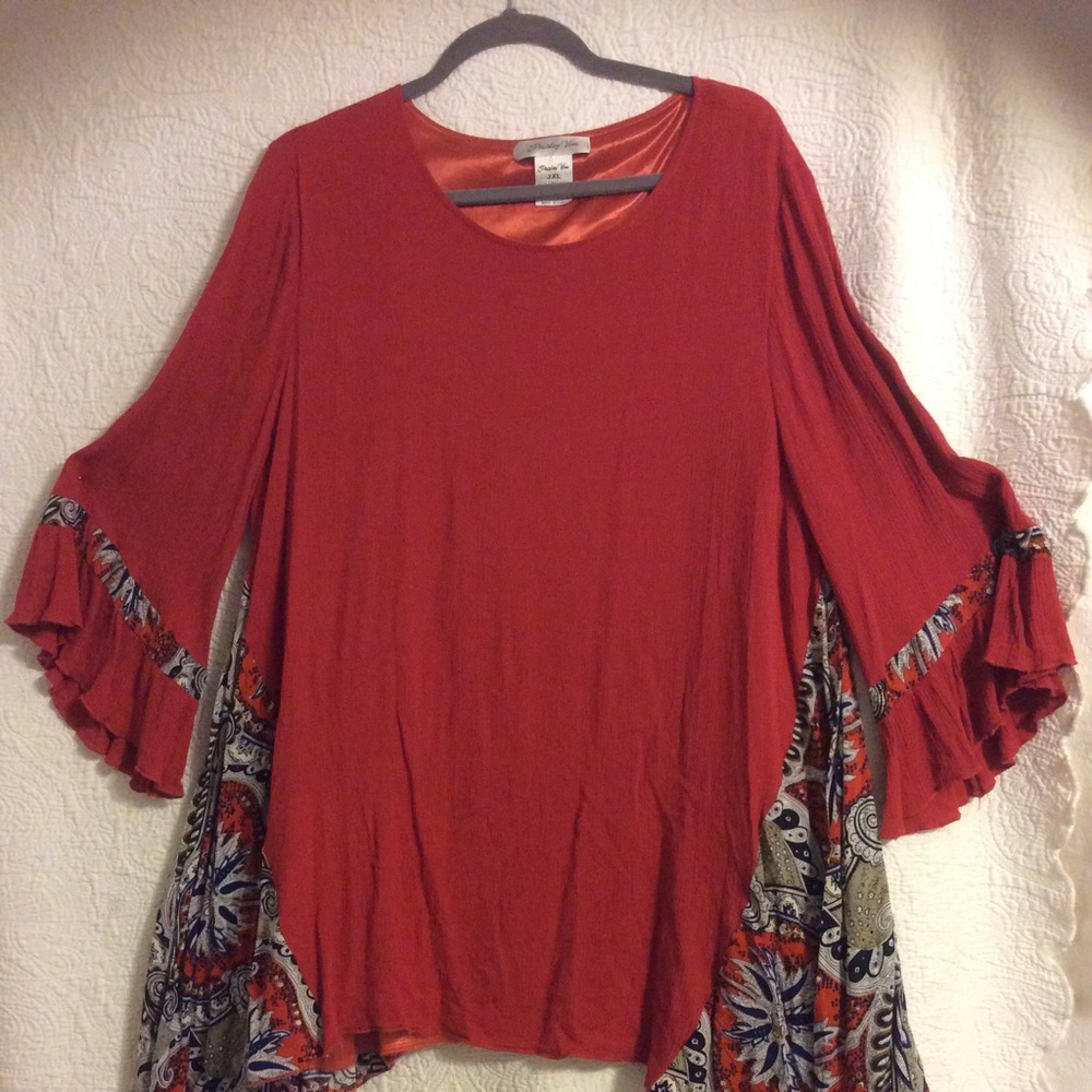 Boutique ladies tunic